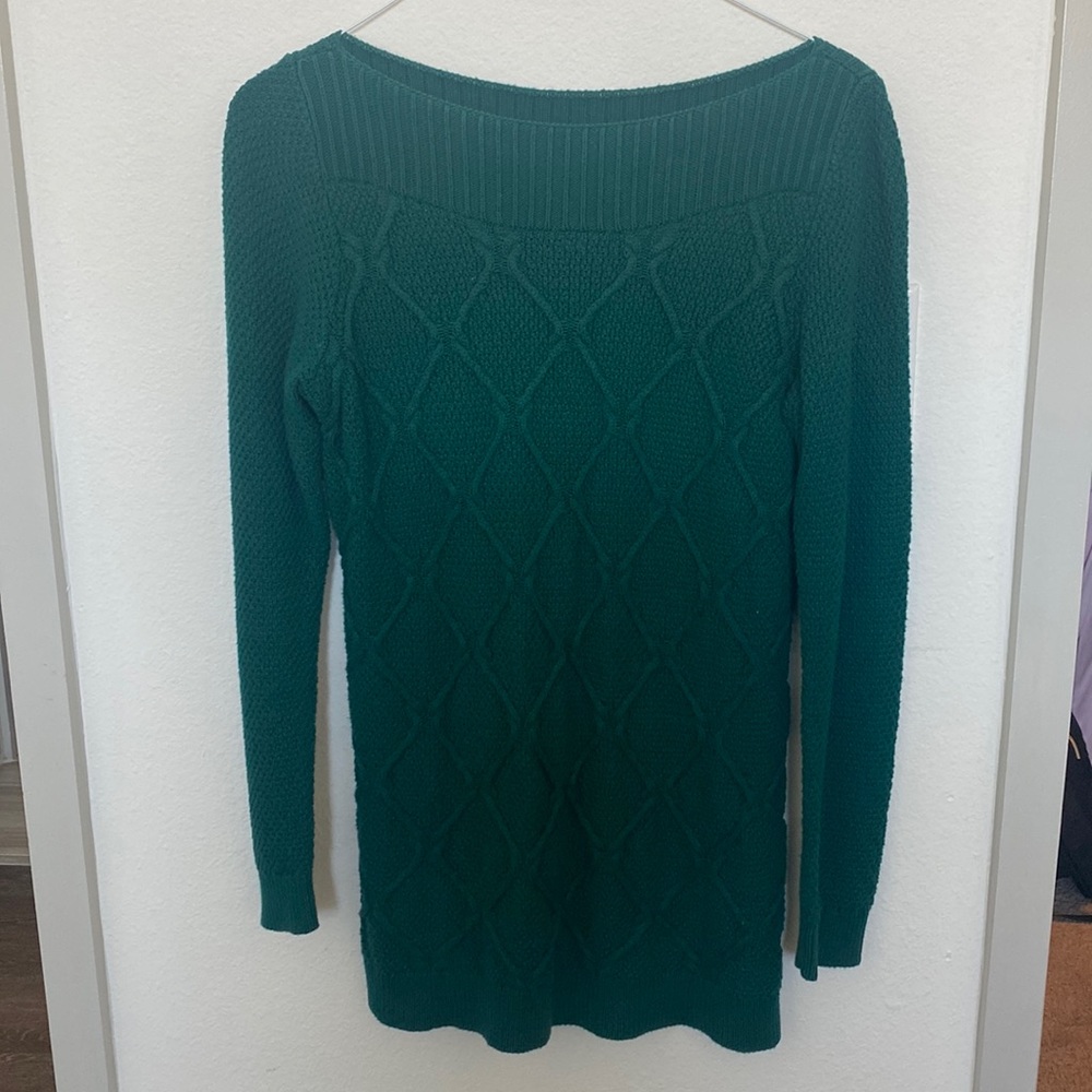 Long, wide shouldered cardigan from LOFT. Size S